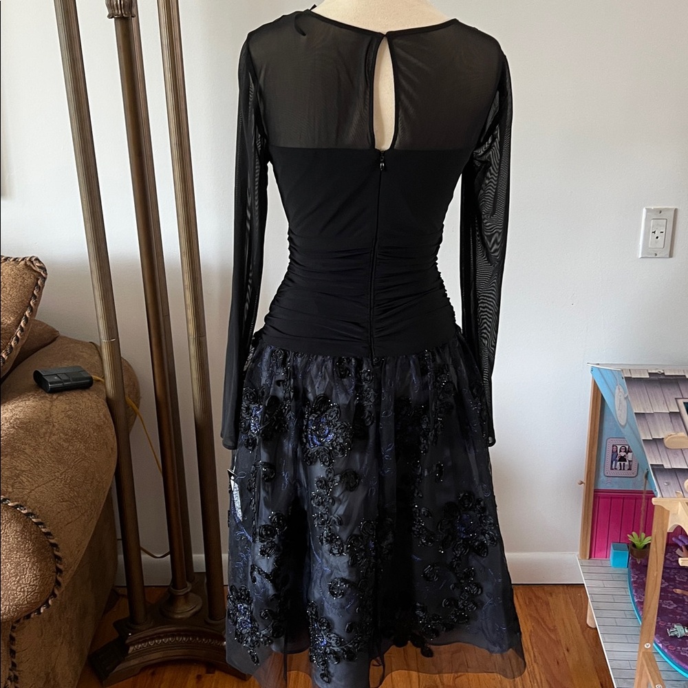 Elegant Black Mesh Long Sleeve Dress NWT - Picture 7 of 7